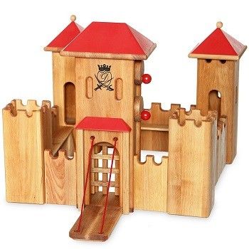 Ritterburg aus Holz