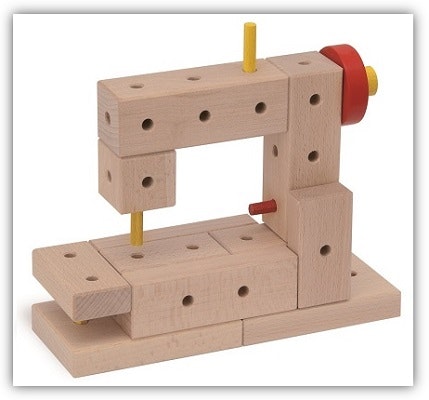 Matador Eine Nähmaschine kann aus dem Konstruktions-Baukasten entstehen Matador Eine Nähmaschine kann aus dem Konstruktions-Baukasten entstehen