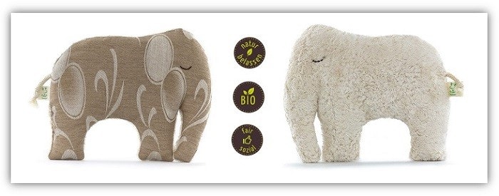 Senger Kuscheltier-Elefanten Zwei Kuscheltier-Elefanten. Einer in braun-beige mit floralem Muster, einer in weiß