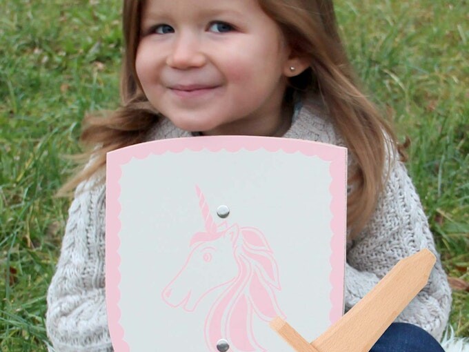 VAH: Wappenschild Einhorn mit Schwert