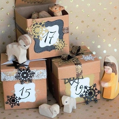 Adventskalender aus Papierschachteln Adventskalender aus Papierschachteln