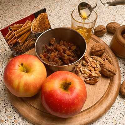 Zuckerfreie Bratäpfel mit nur 5 Zutaten