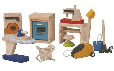 Zubehör macht ein Puppenhaus wohnlich und bespielbar Zubehör macht ein Puppenhaus wohnlich und bespielbar