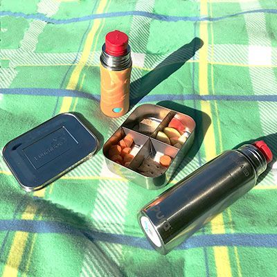 Isolierte Pura Flasche für Picknick