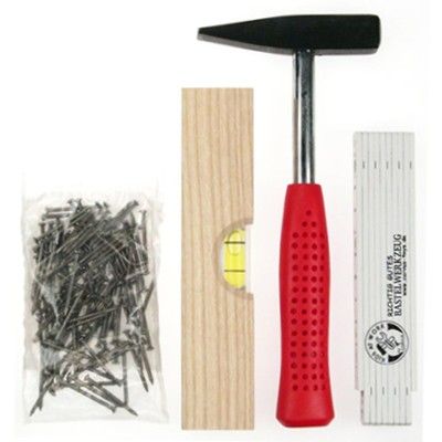 Das Starter-Set kleine HandwerkerInnen mit Zollstock, Wasserwaage, Hammer und Nägel
