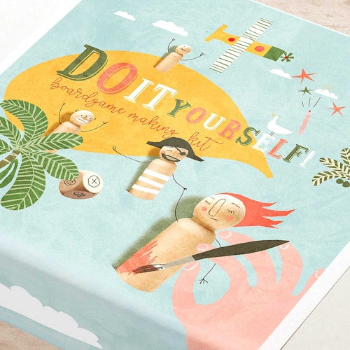 DIY-Gesellschaftsspiel zum Bekleben & Bemalen