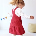 Vorschaubild Festes Feincord Latzkleid