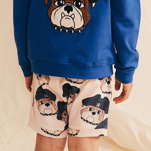 Shorts Kängurutaschen Hund