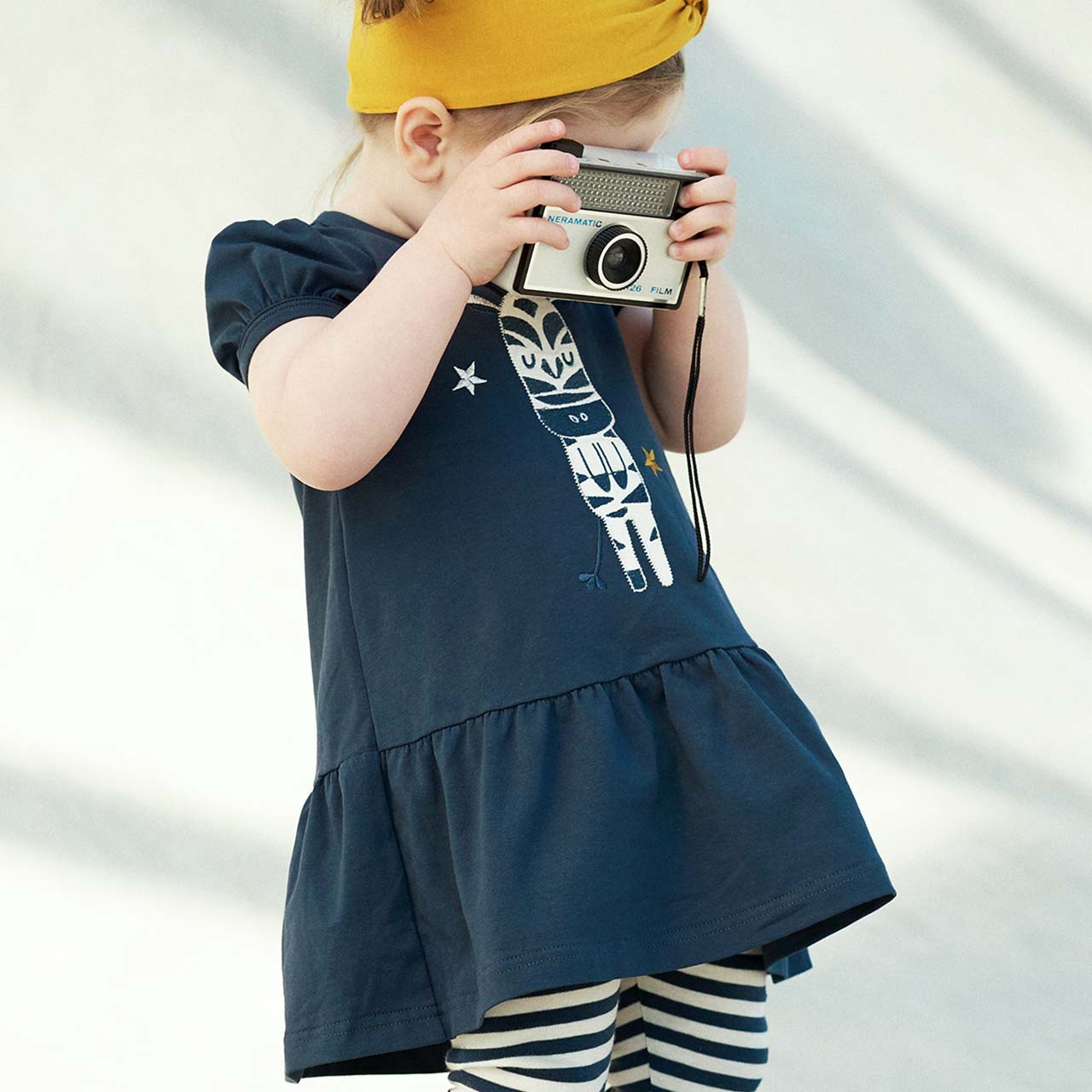 Sommerliches Kleidchen Tiger Stickerei