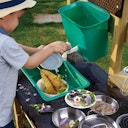 Vorschaubild Matschküche Spielküche mit viel Zubehör