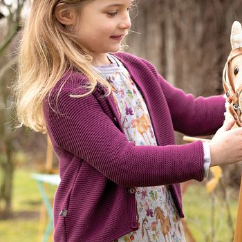 Hochwertige Strickjacke lila