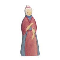 Holzfigur Oma - auf dem Bauernhof