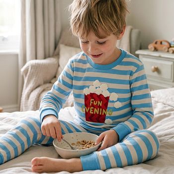 Schlafanzug Popcorn gestreift