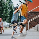 Vorschaubild Kinderroller verstellbar aus Bambus Holz 3-10 Jahre
