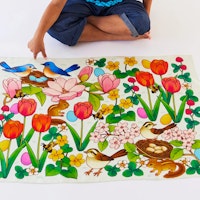 Spieltuch Seide Frühling Ostern Suchbild 53 x 74 cm