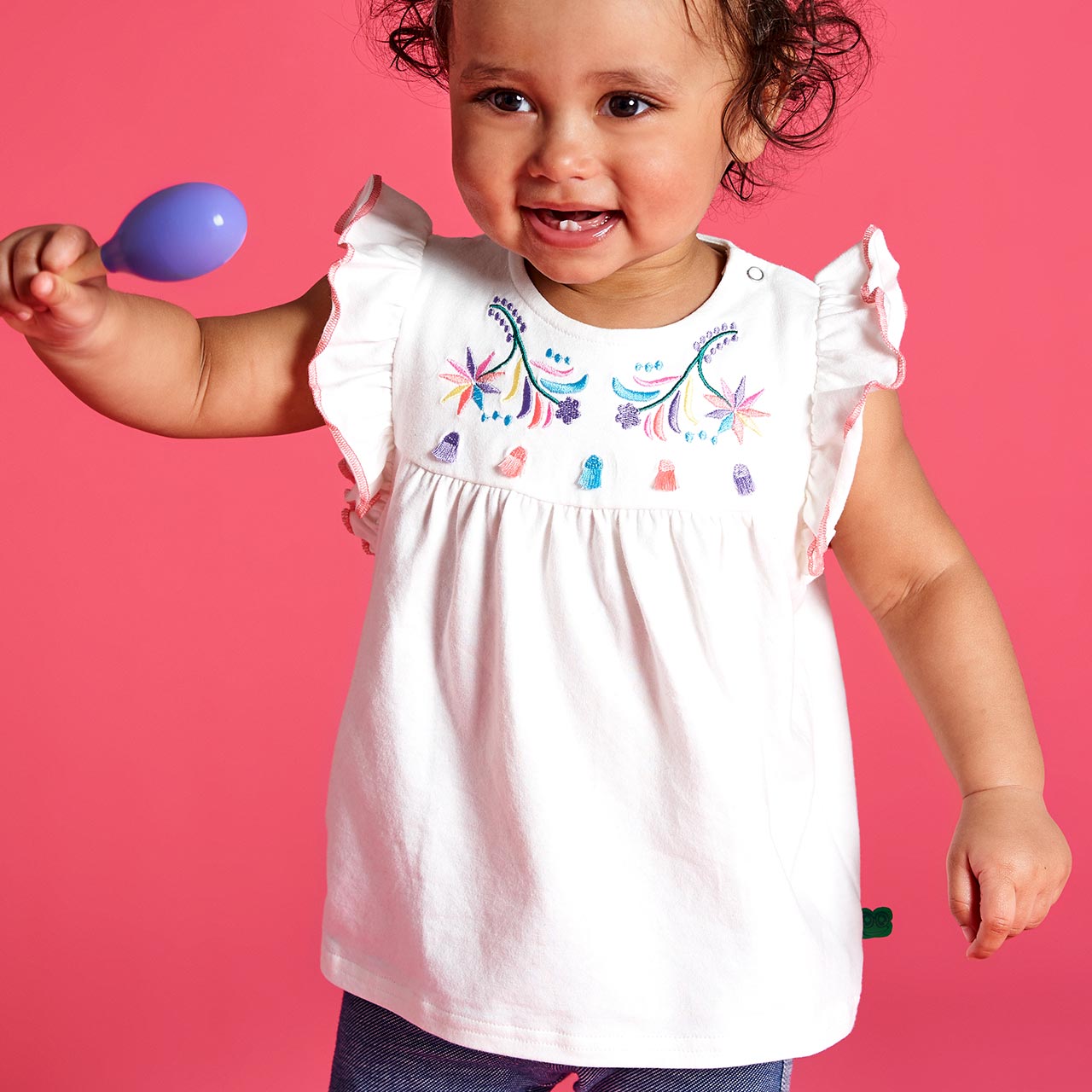 Sommer Mädchen Shirt gestickt Rüschen