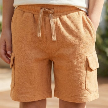 Hochwertige Bermuda Sweat Shorts karamell-braun