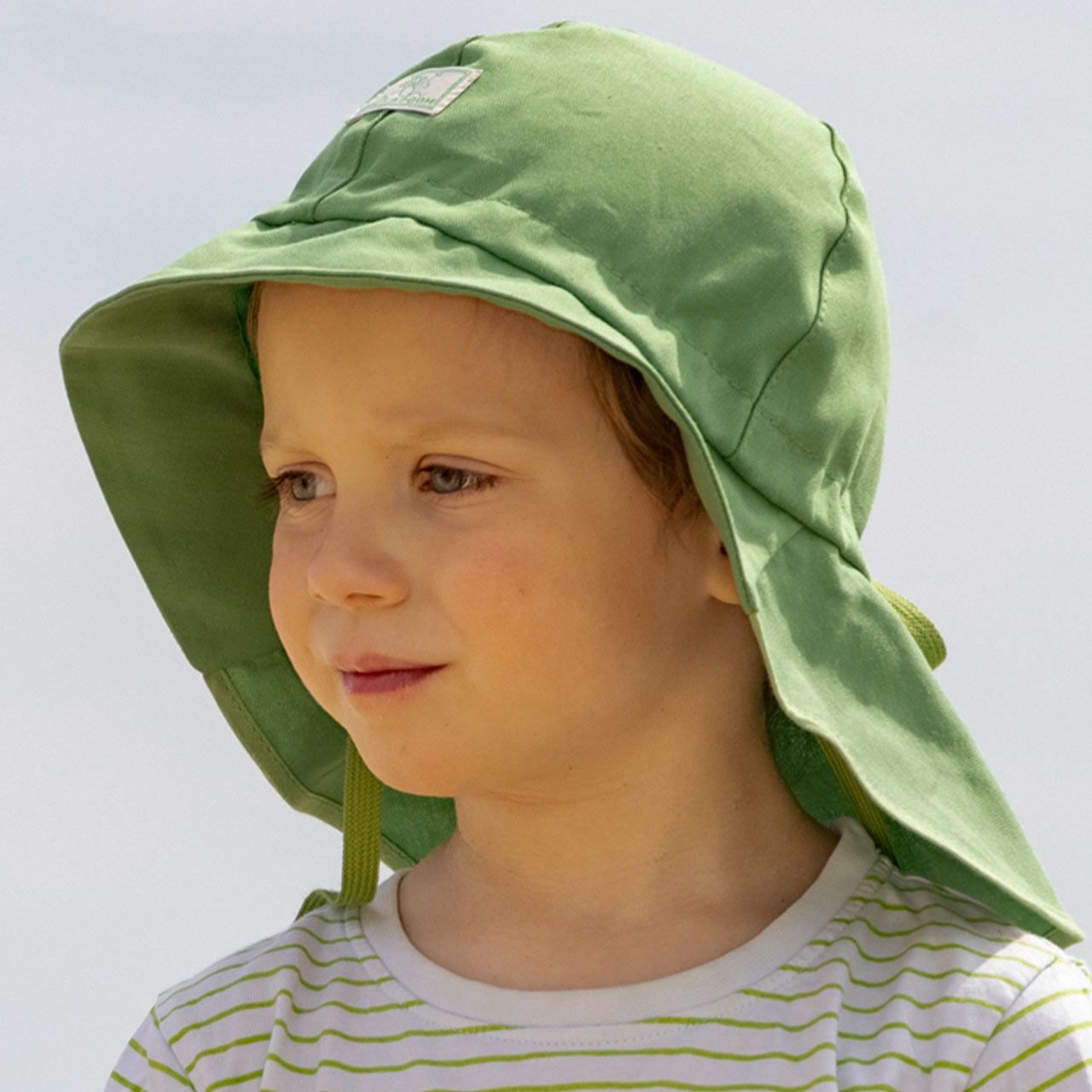 Sonnenhut Pickapooh Nackenschutz Bio-Baumwolle Motiv