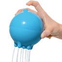 Vorschaubild Badespielzeug Regenball blau ab 1 Jahr