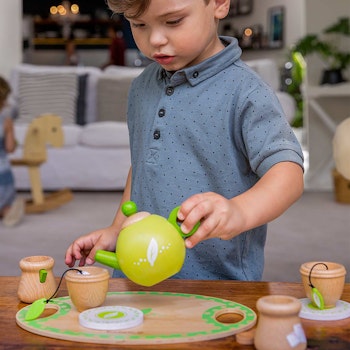 Kinder Teeservice aus Holz 13 Teile