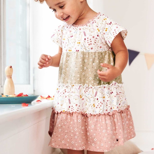 Luftiges Kleid kurzarm