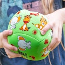 Vorschaubild Robuster Neopren Softball ab 3 Jahren 15 cm