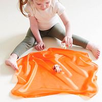 Spieltuch Seide orange klein 53 x 53 cm