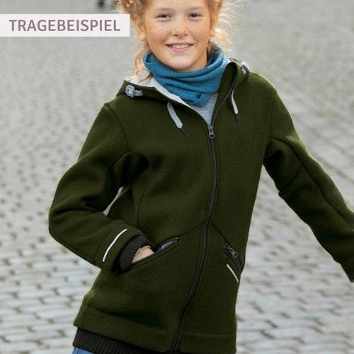 Schicker warmer Kindermantel