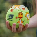 Vorschaubild Kleiner, wasserfester Softball ab 3 Jahren 8 cm