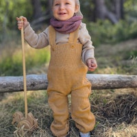 Warme hochwertige Trägerhose