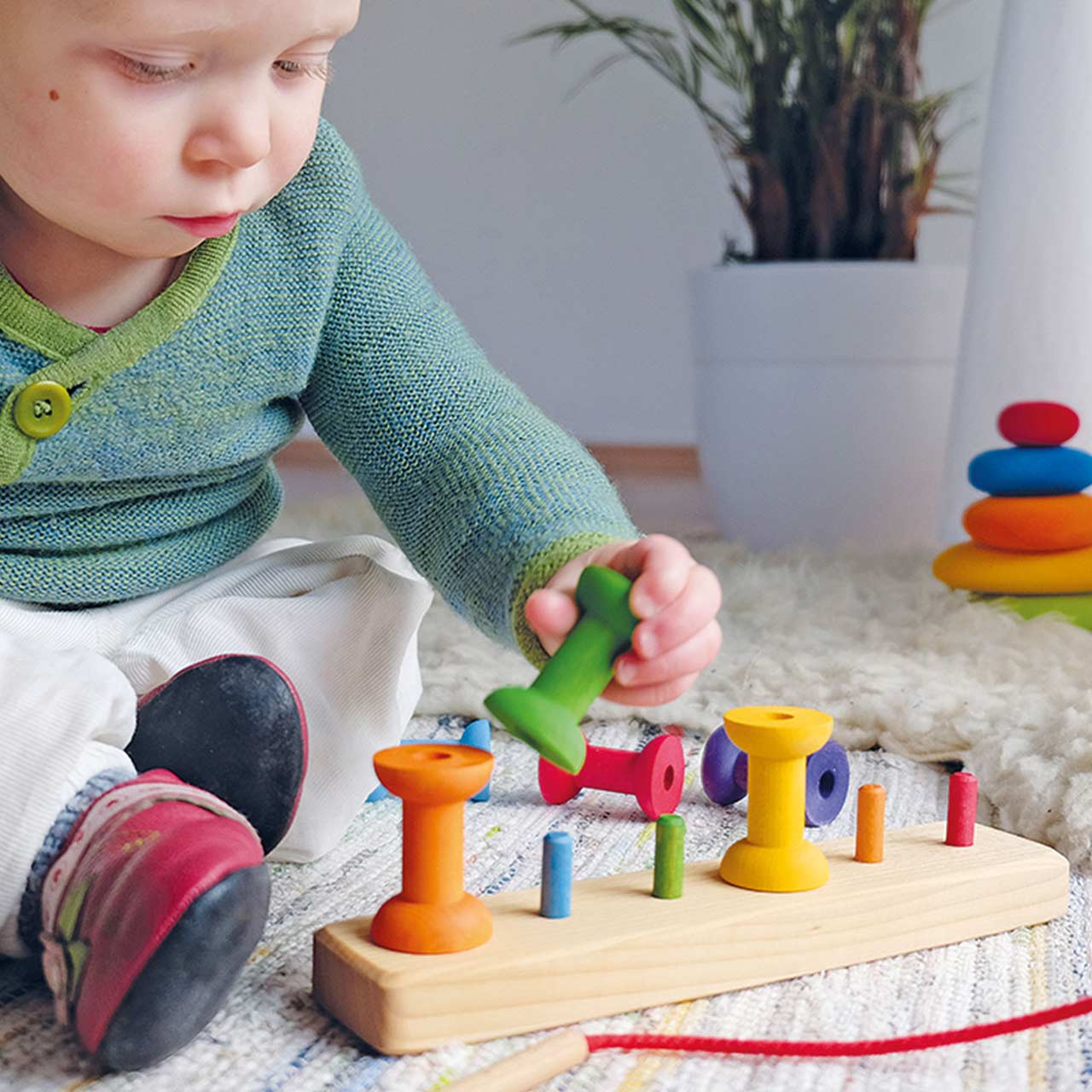 6 Kleine Holzspulen Fädelspiel