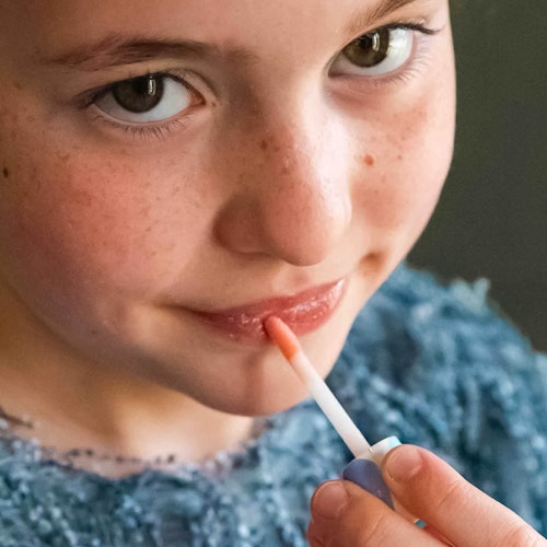 Bio Lipgloss für Kinder in Glitzer Rosa mit Pfirsichduft