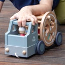 Vorschaubild Nachzieh Müllauto Steckspiel ab 1 Jahr