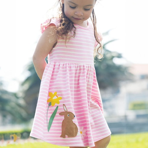 Leichtes Mädchen Sommerkleid