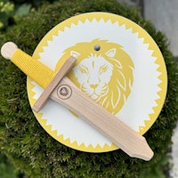 Ritterschild aus Holz Set Löwe – 25 cm