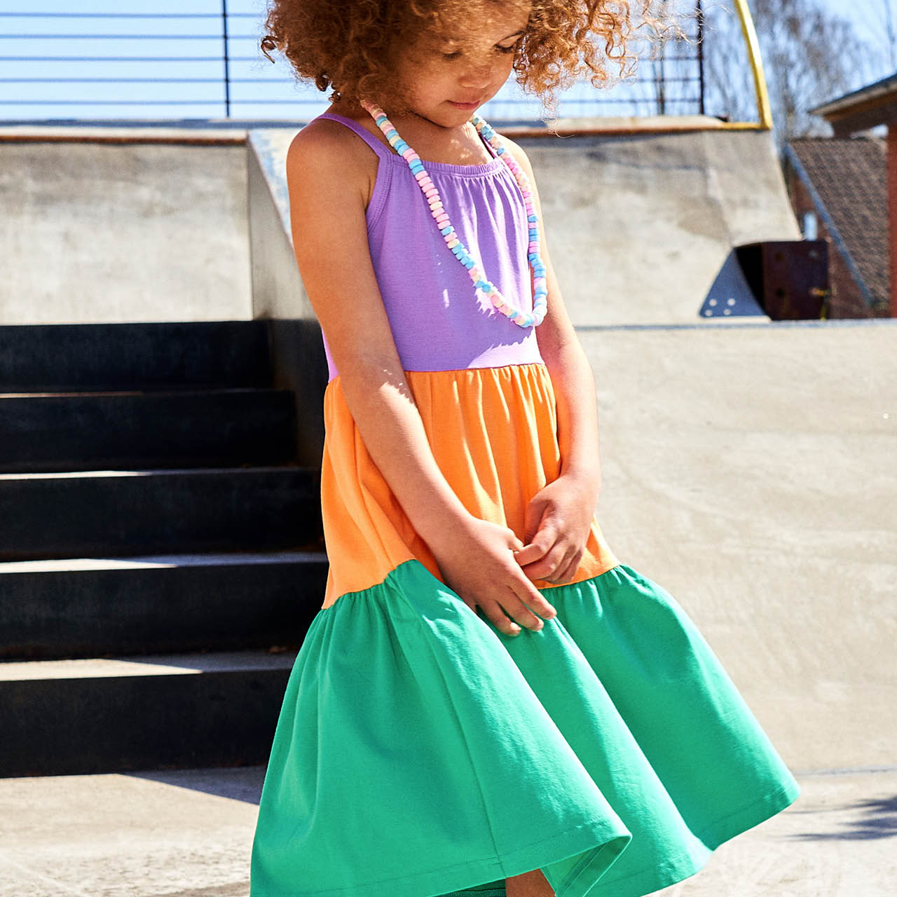 Ärmelloses Flatterkleid Blümchen