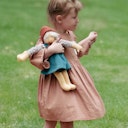 Vorschaubild Bio Stoffpuppe Mädchen "Lotte" zum An- & Ausziehen 38 cm