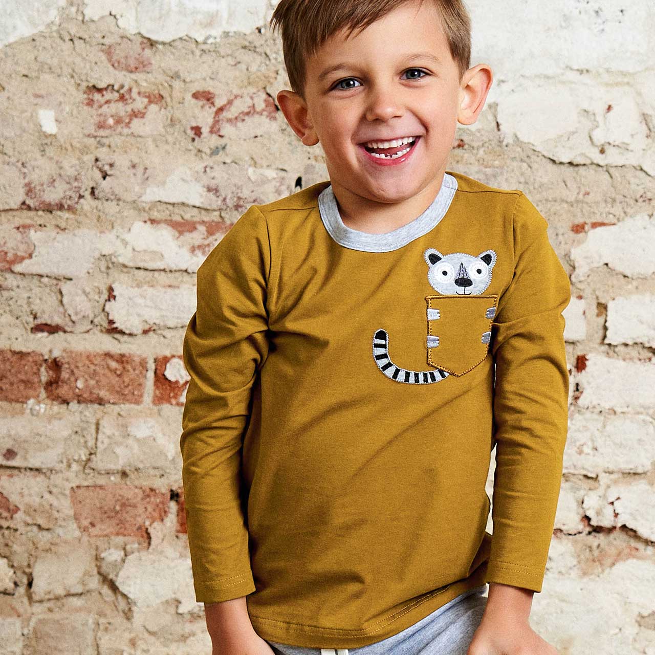 Langarmshirt Lemur mit Brusttasche