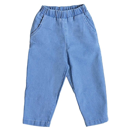 Leichte Jeanshose lässig geschnitten mit breitem Gummibund