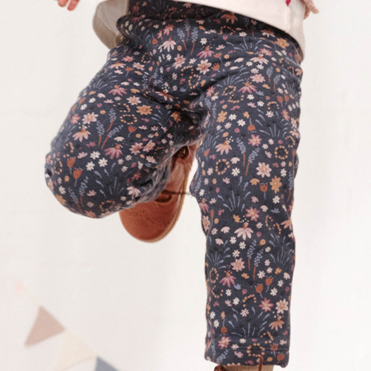 Sweat Tregings Blumenmuster