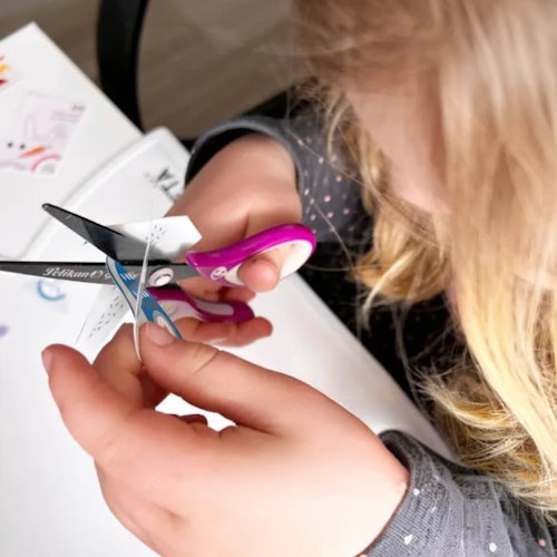 KNETÄ® Set aus Knete 8 x 20g + Bastelkarte