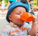 Vorschaubild Schadstofffreier Lerntrinkbecher für Babys - Trinkbecher