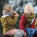 Vorschaubild Wolle Schlauchschal curry-gold gross 8-99 Jahre