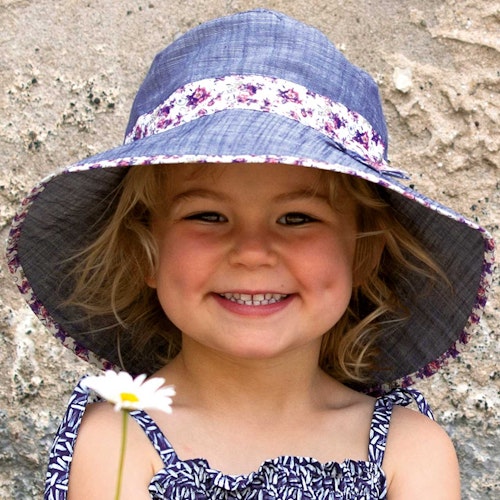 Mädchen Sonnenhut