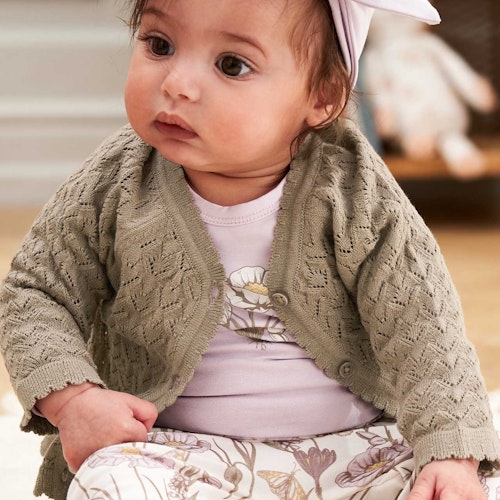 Leichte Strickjacke