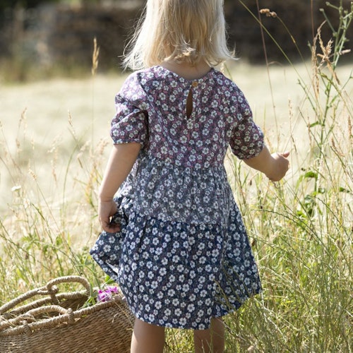 Sommer Musselin Kleid kurzarm Patch Blumen