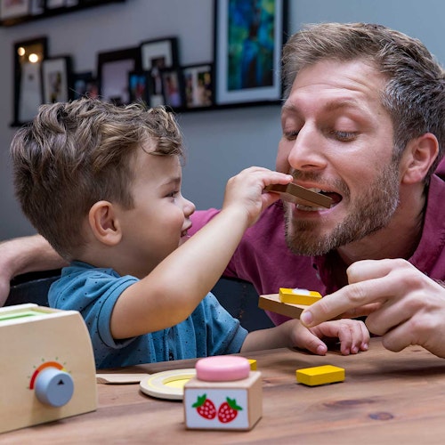 Frühstück Spielzeug mit Kinder Toaster