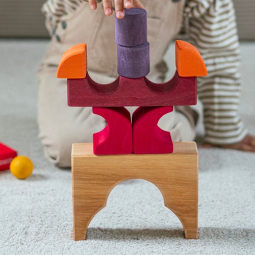 Bauspiel rot 8 Teile im Rahmen 18,6 x 18,6 cm