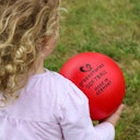 Vorschaubild Softball 16 cm rot