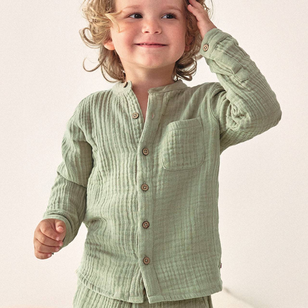 Leichtes Musselin Hemd